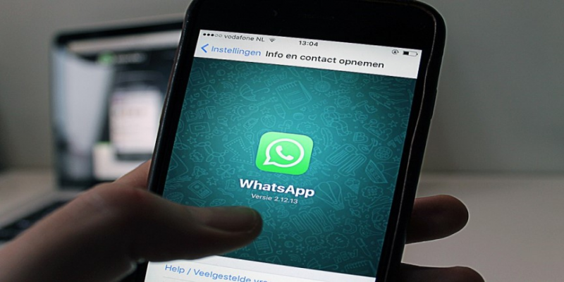 WhatsApp Enables Web Users to Send Self-Destructing Messages Image
